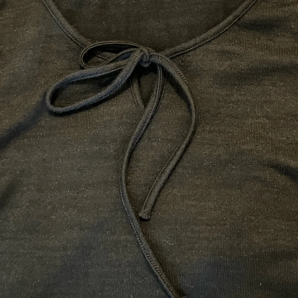 GAP Tie Neck Tank - Picture 4 of 6